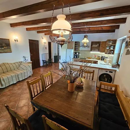 Villa Waterside *